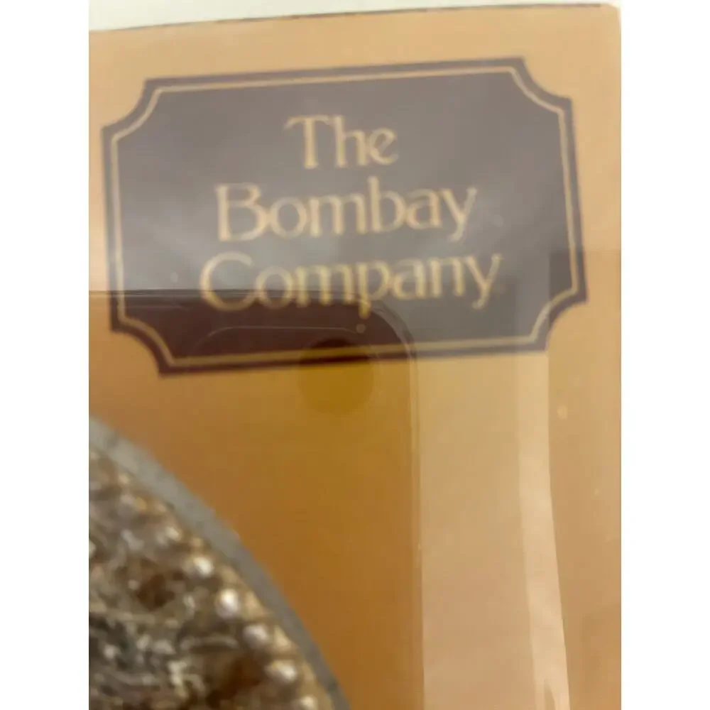 The Bombay Company Two Piece Resin Pineapple Wine Stopper & Coaster Gift Set